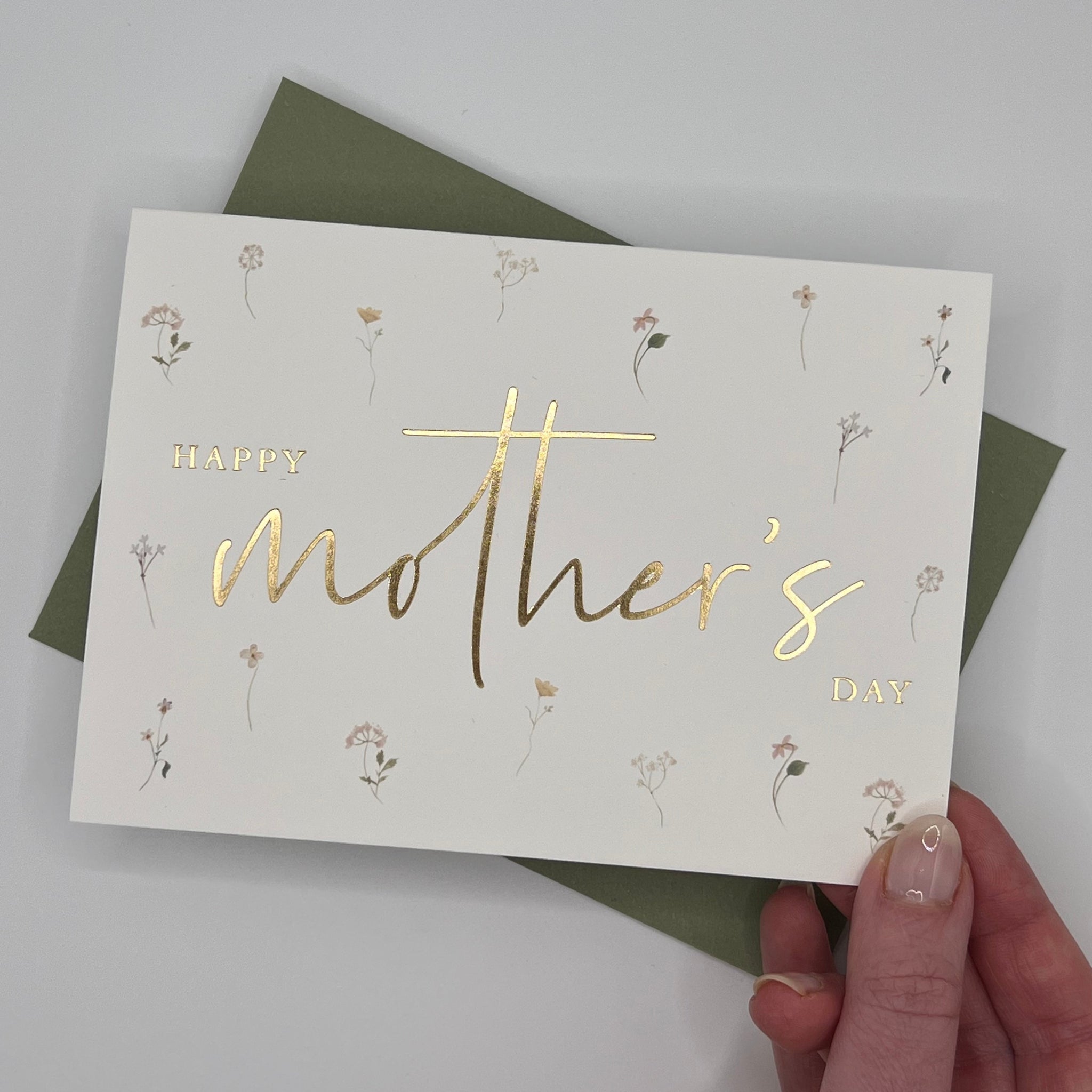 Mother’s Day Card - Scattered flowers